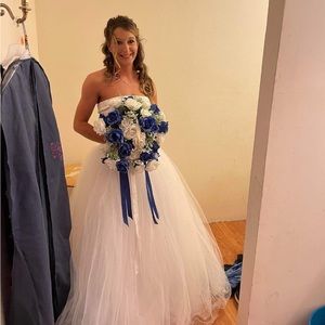 David’s Bridal Wedding Dress, Princess Dress, $1000.00 Using wedding photos